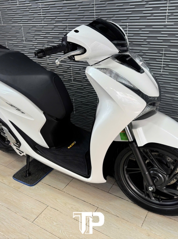 Sh 125 bs 2222 tứ quí