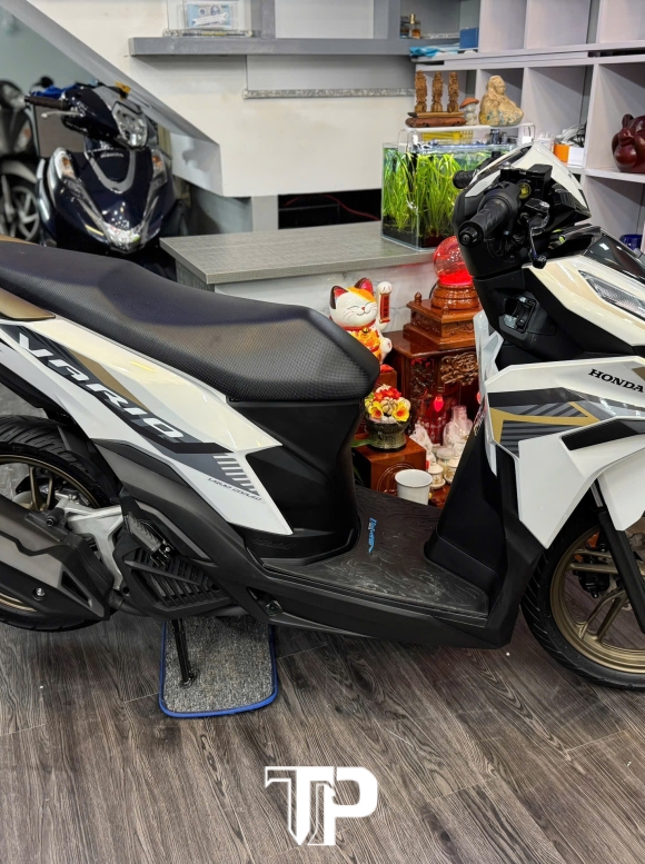 Vario 2024 600km . Bs 03726
