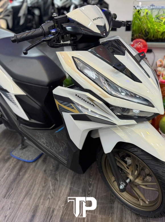 Vario 2024 600km . Bs 03726