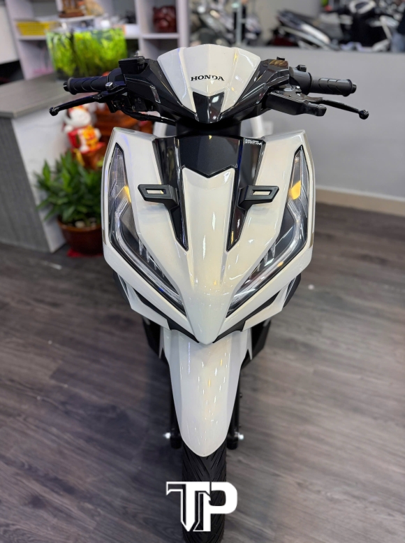 Vario 2024 600km . Bs 03726