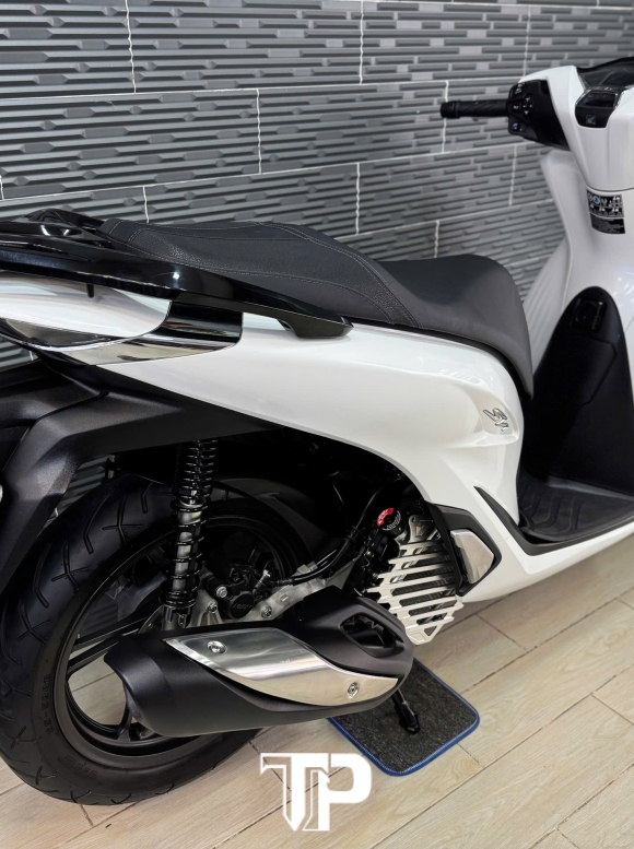 Sh 125 bs 2222 tứ quí