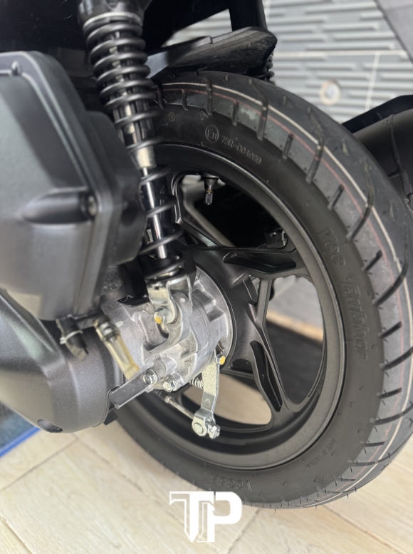 Honda AB 125 date 2025 Đen Bóng Bs 077.97