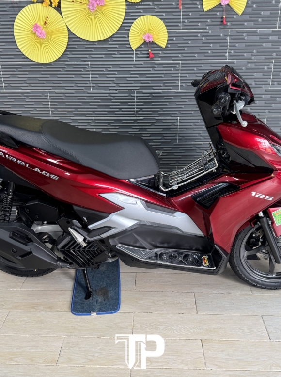 Honda Ab 125 date 2024 Đỏ Đen mẫu mới Bs 325.24