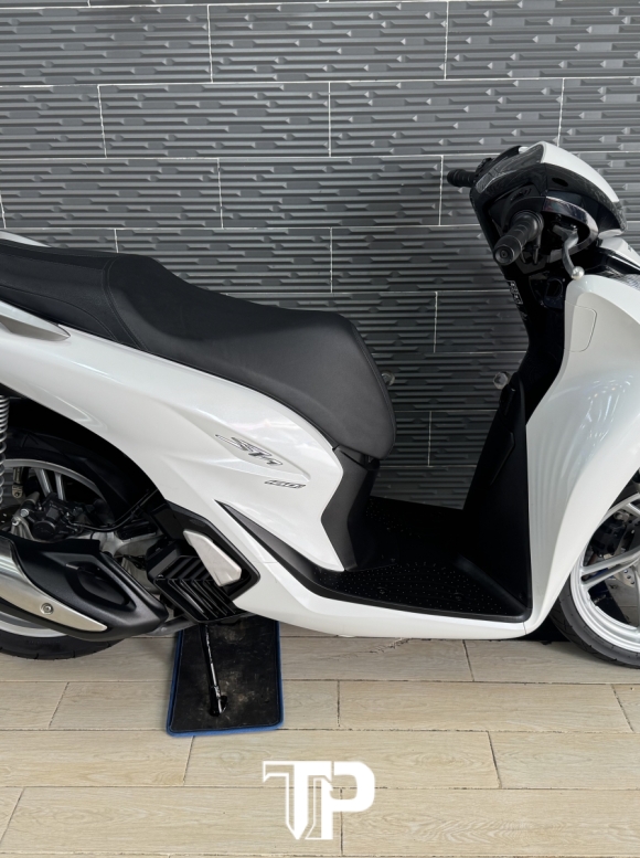 Honda SH160 abs 2024 Trắng Panda Bstp