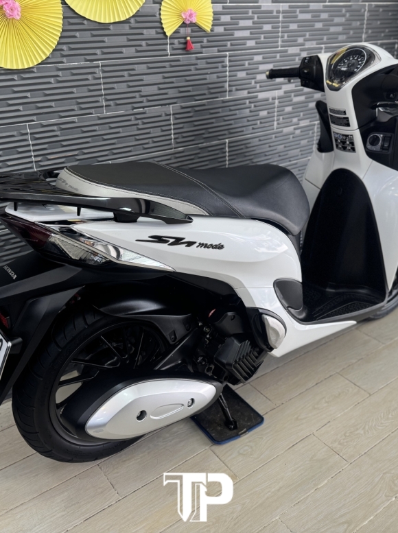 Honda SH mode 2022 abs Trắng Đen Sporty 