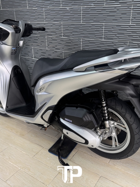 Honda SH150 date 2022 Bạc Porsche Bstp