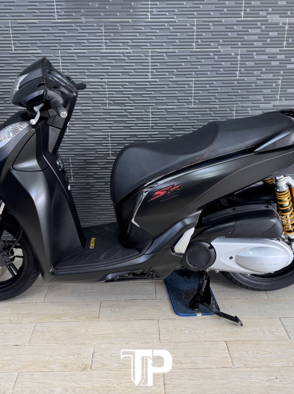 SH 300i Date 2017 Đen Nhám Bstp