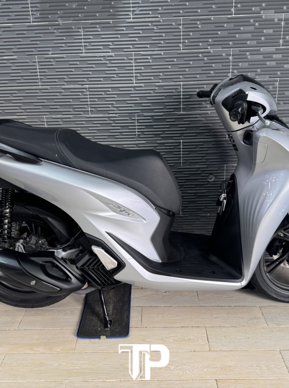 Honda SH125 date 2023 Bạc Porsche Sporty  Bstp