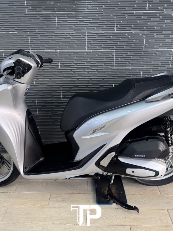 Honda SH150 date 2021 Bạc Porsche Bs Sài Gòn