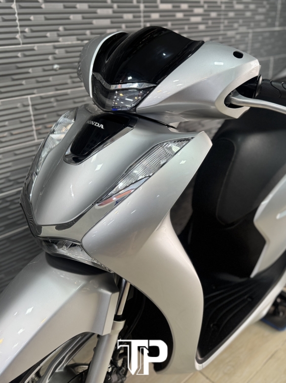 Honda SH150 date 2021 Bạc Porsche Bs Sài Gòn