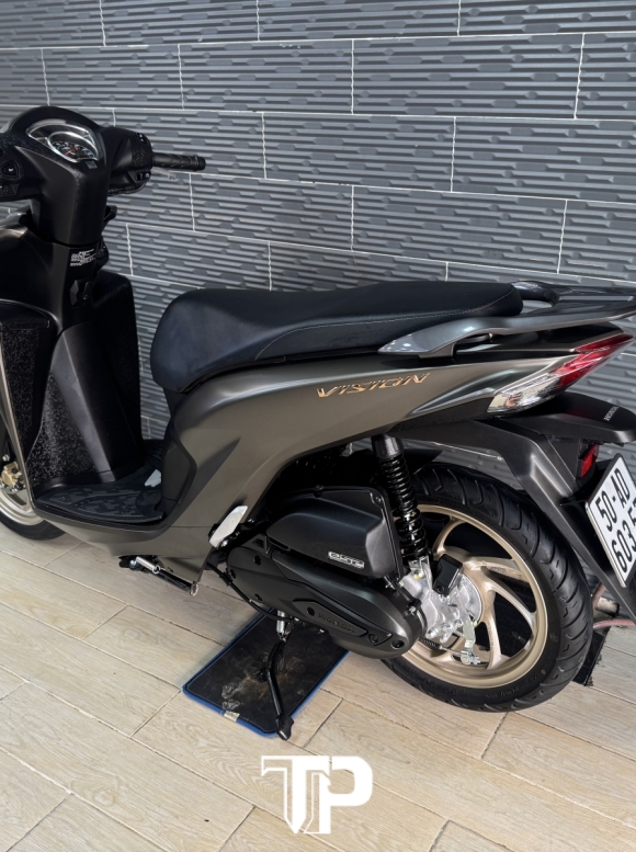 Honda Vision Nâu Vàng bản đặt biệt
