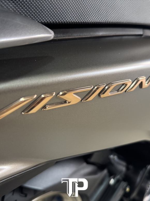 Honda Vision Nâu Vàng bản đặt biệt