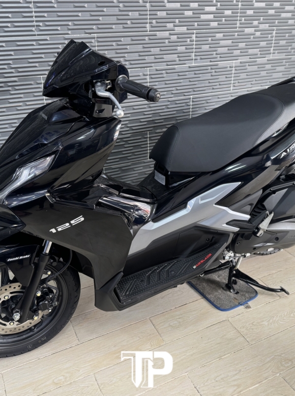 Honda AB125 date 2025 Đen Bóng Bstp
