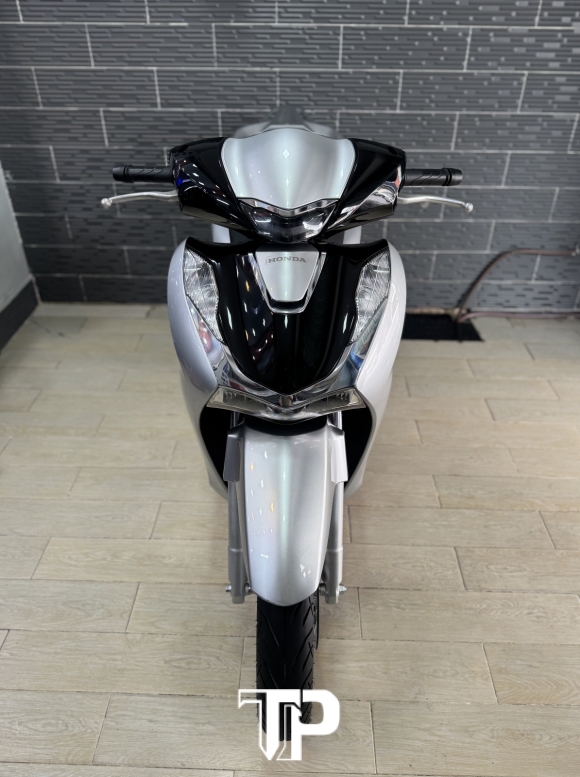 Honda SH125 date 2023 Bạc Đen Porsche Bstp