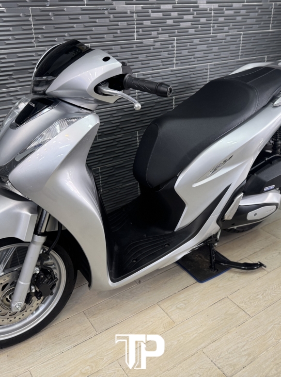 Honda SH125 ABS date 2021 Bạc Porsche Bstp