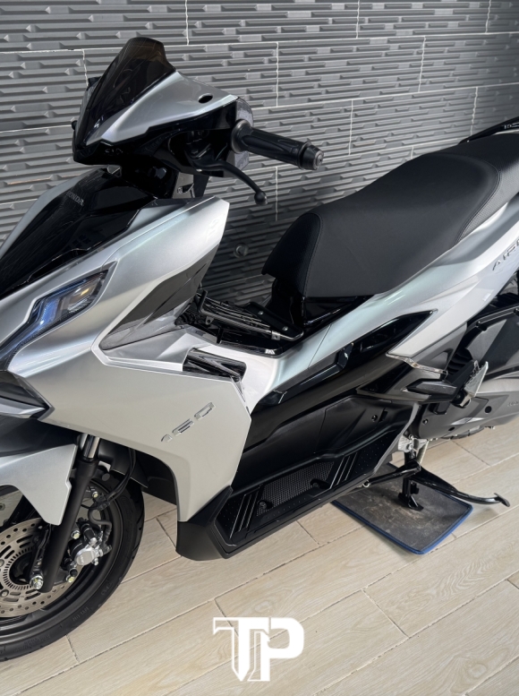 Honda AB160 - 4val Bạc Đen Porsche Bstp