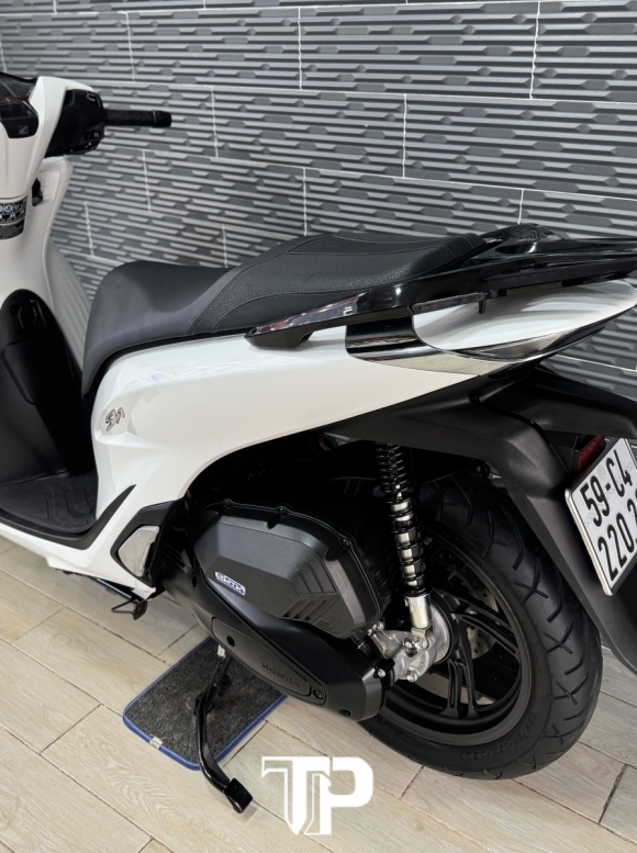 Honda SH125 Mẫu 2023 Trắng Đen Sporty Bs 22022
