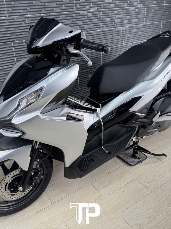 Honda AB125 date 2023 Bạc Đen Posrche Bs Sài Gòn