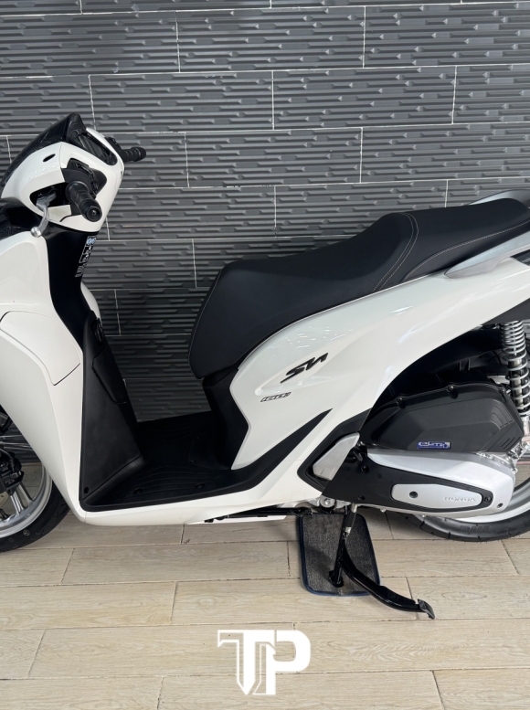 Honda SH160 date 2026 mẫu mới Trắng Bs Sài Gòn