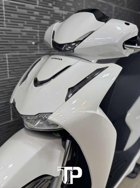 SH125 - 2026 Trắng New 