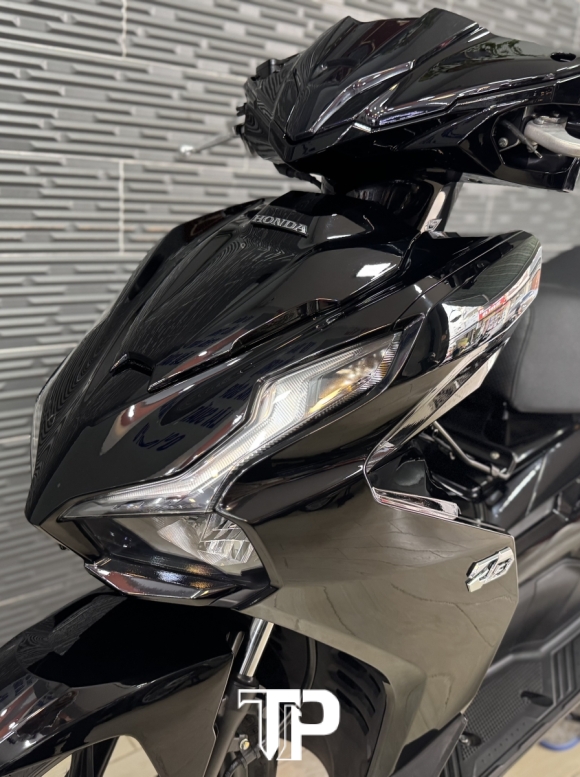 Honda AB125 date 2022 4val Đen Bóng Bstp