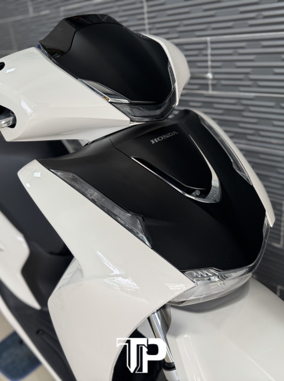 Honda SH160 date 2026 Mẫu Mới Trắng 