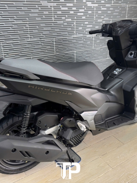 AB 160 abs 2026 mới 100%