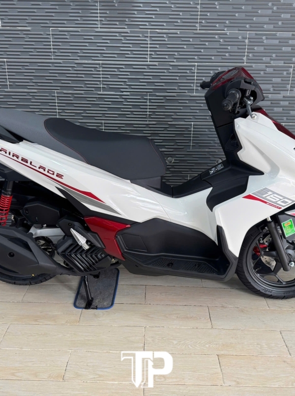 Ab 160 abs xe mới 2026