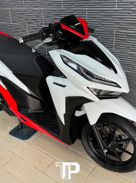 Vario 150 full click